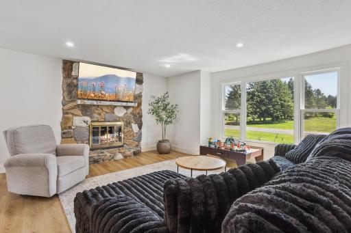 Stillwater, MN 55082