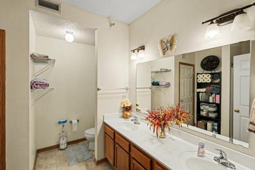 1776 Maryland Avenue E, 201, Saint Paul, MN 55106