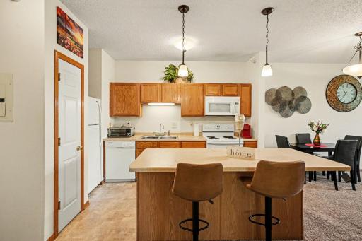1776 Maryland Avenue E, 201, Saint Paul, MN 55106