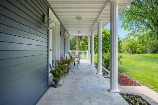 8010 182nd Avenue SE, Wahpeton, ND 58075