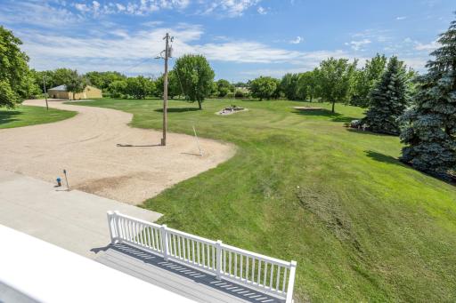 8010 182nd Avenue SE, Wahpeton, ND 58075