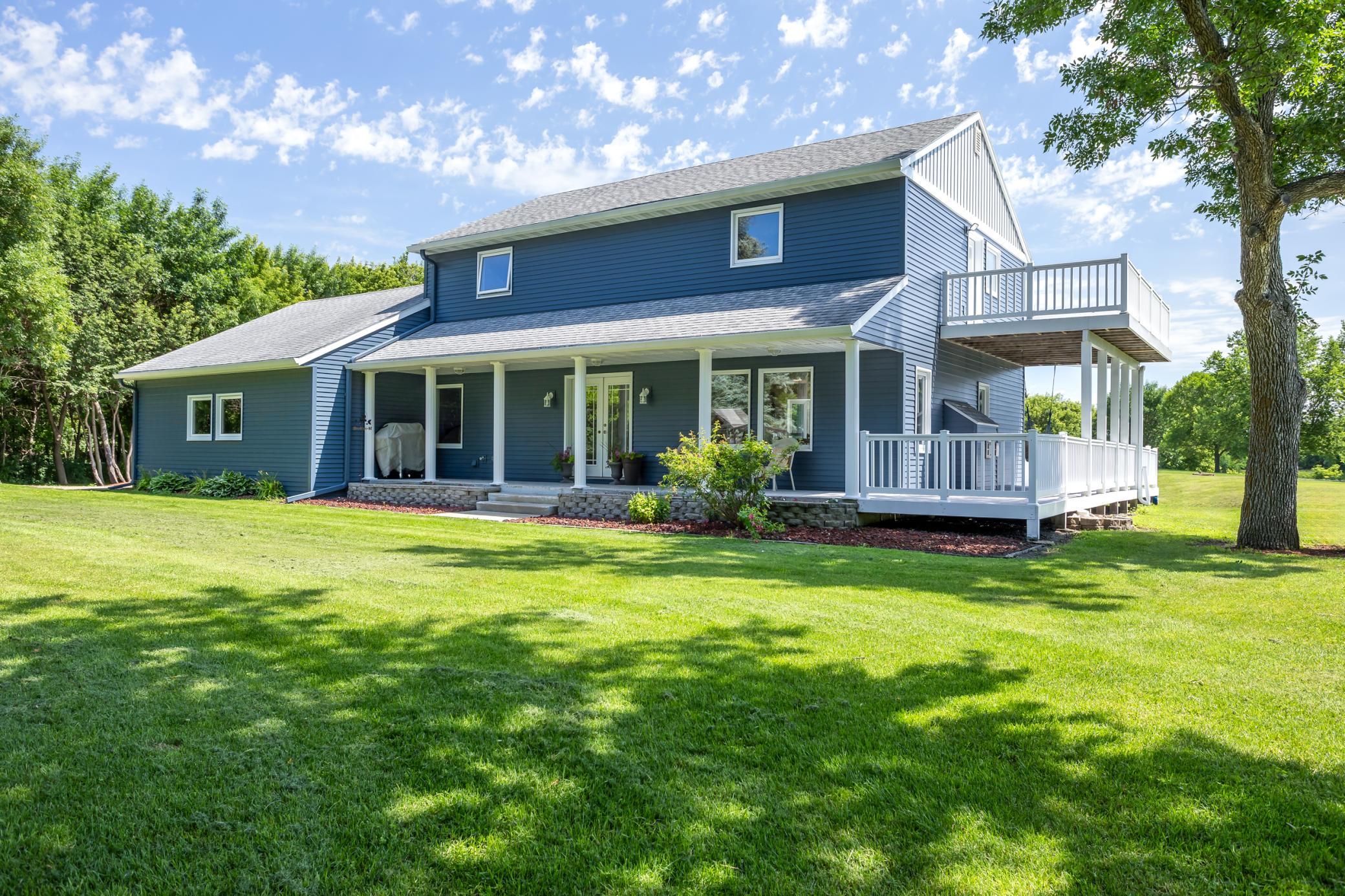 8010 182nd Avenue SE, Wahpeton, ND 58075