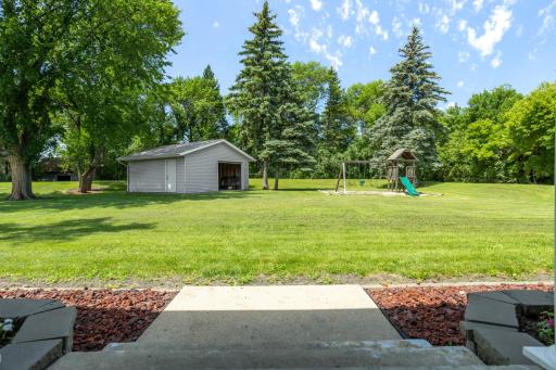 8010 182nd Avenue SE, Wahpeton, ND 58075