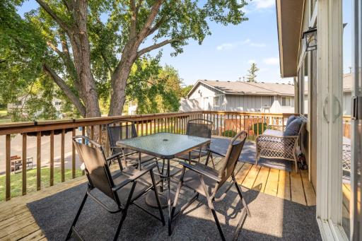 7864 Yucca Lane N, Maple Grove, MN 55311