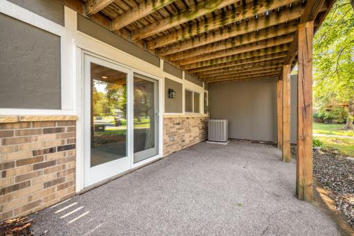 7864 Yucca Lane N, Maple Grove, MN 55311