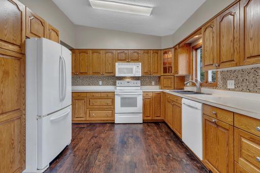 1713 6th Street SW, Willmar, MN 56201