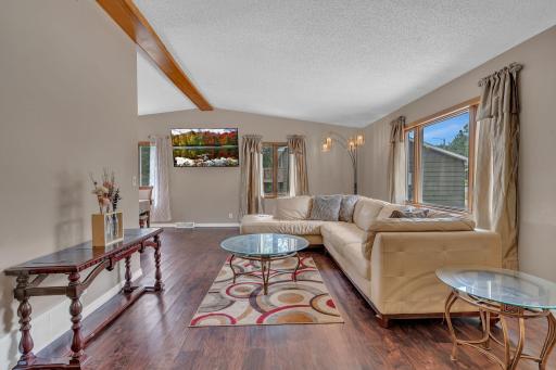 1713 6th Street SW, Willmar, MN 56201