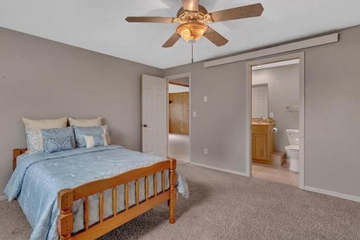 1713 6th Street SW, Willmar, MN 56201