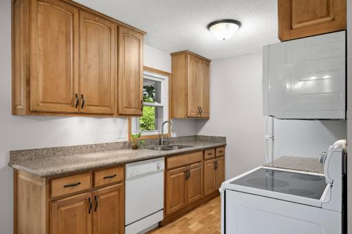 15008 Cherry Lane, Burnsville, MN 55306