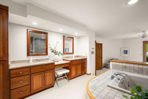 Primary bath