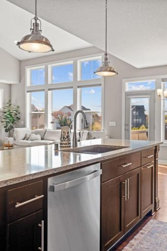 46-web-or-mls-4949 Otter Trl NE-46.jpg