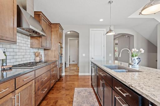 43-web-or-mls-4949 Otter Trl NE-43.jpg