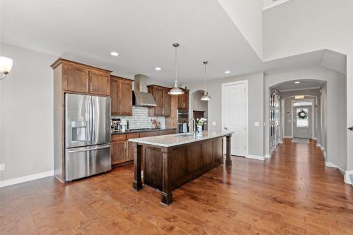 40-web-or-mls-4949 Otter Trl NE-40.jpg