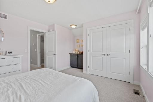73-web-or-mls-4949 Otter Trl NE-73.jpg