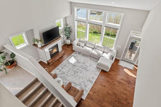 68-web-or-mls-4949 Otter Trl NE-68.jpg