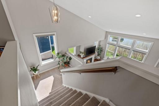 66-web-or-mls-4949 Otter Trl NE-66.jpg