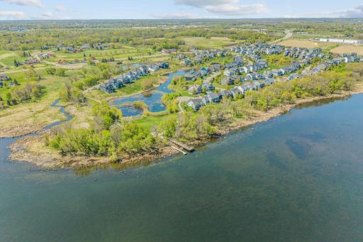 22-web-or-mls-4949 Otter Trl NE-22.jpg