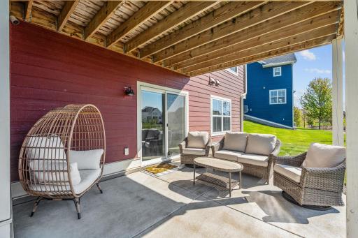 6-web-or-mls-4949 Otter Trl NE-6.jpg