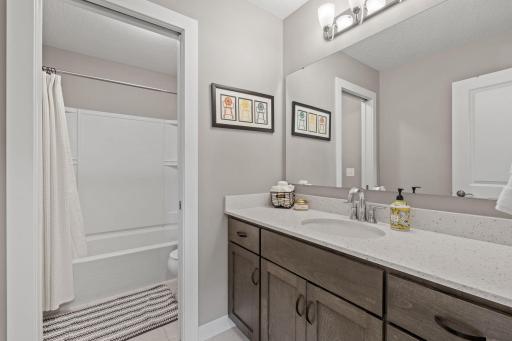 84-web-or-mls-4949 Otter Trl NE-82.jpg