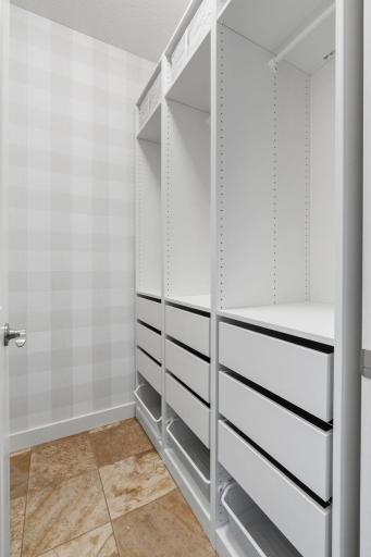 39-web-or-mls-4949 Otter Trl NE-39.jpg