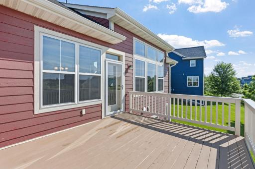 16-web-or-mls-4949 Otter Trl NE-16.jpg