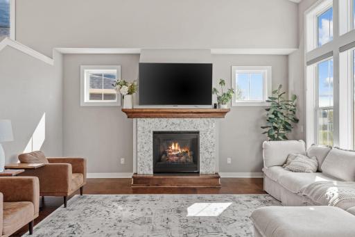 35-web-or-mls-4949 Otter Trl NE-35.jpg