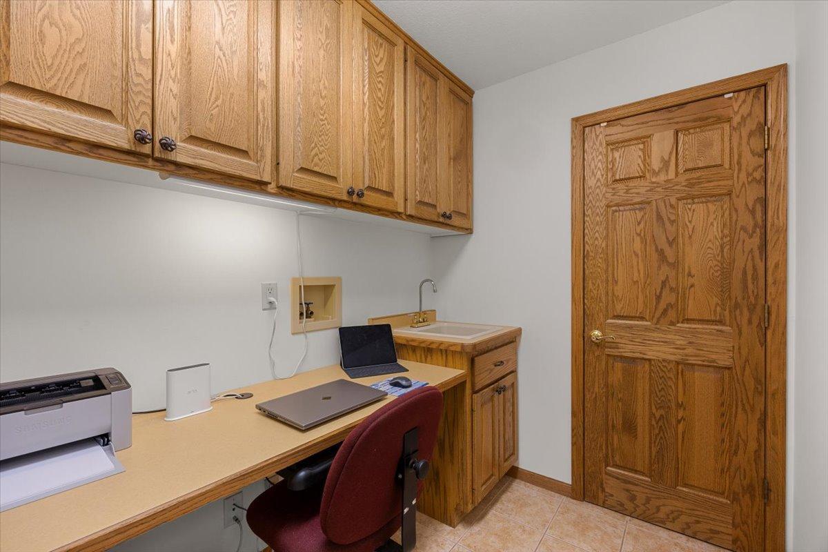 Mud room
