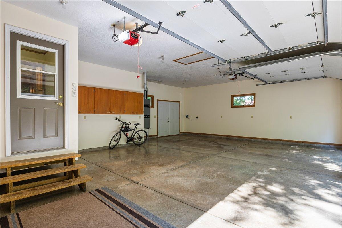 Attached 3 car garage