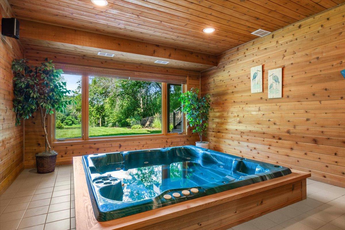 Lower level functioning hot tub room