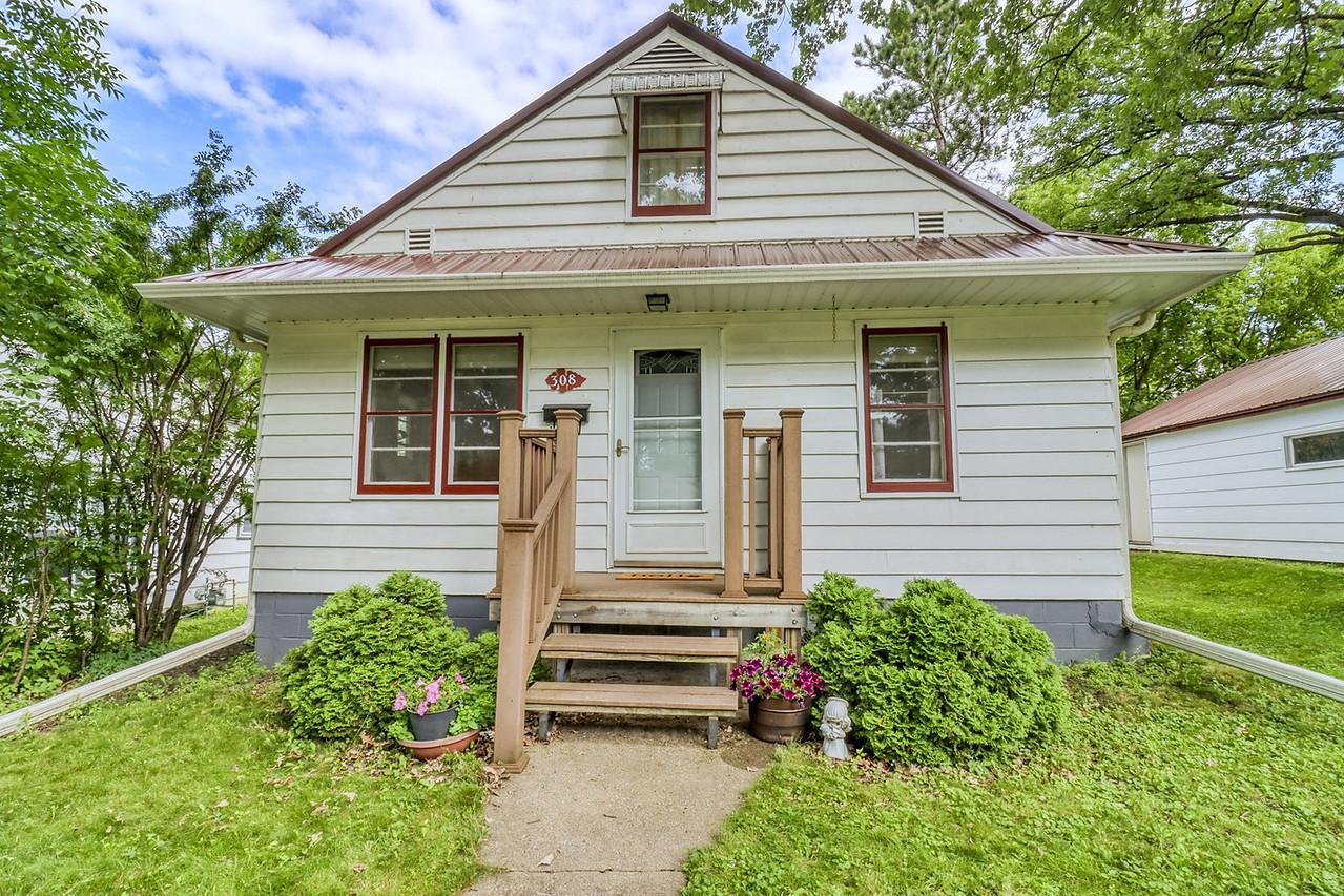 Front1_1-1280.JPG