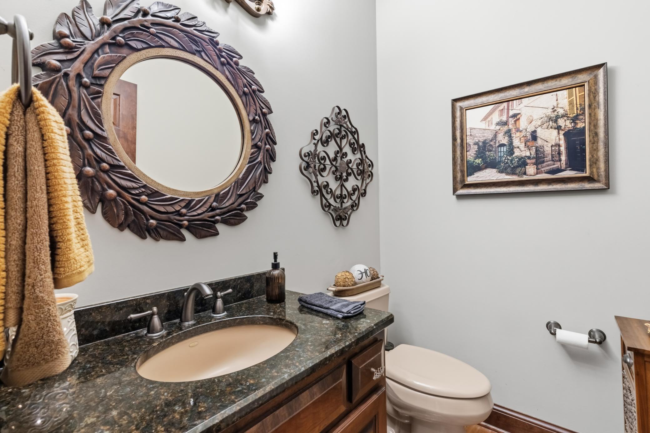 Main Flr Half Bath