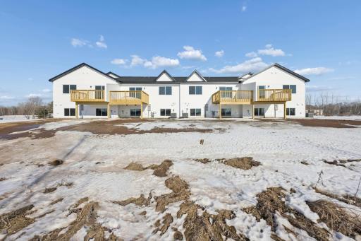 1106 45th Avenue NE, Saint Cloud, MN 56304