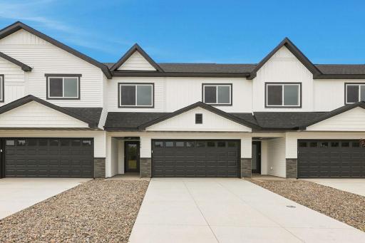 1106 45th Avenue NE, Saint Cloud, MN 56304