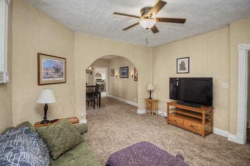 1714 Hewitt Avenue, Saint Paul, MN 55104
