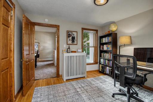 1714 Hewitt Avenue, Saint Paul, MN 55104