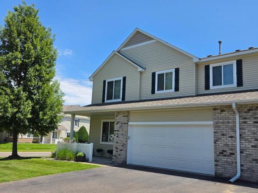 18611 97th Place N, Maple Grove, MN 55311