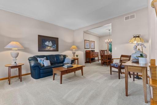 Connecting layout to the formal dining room.
