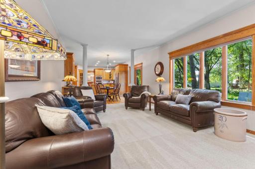 Open layout connecting the living room to the kitchen, ideal for entertaining and every day living.