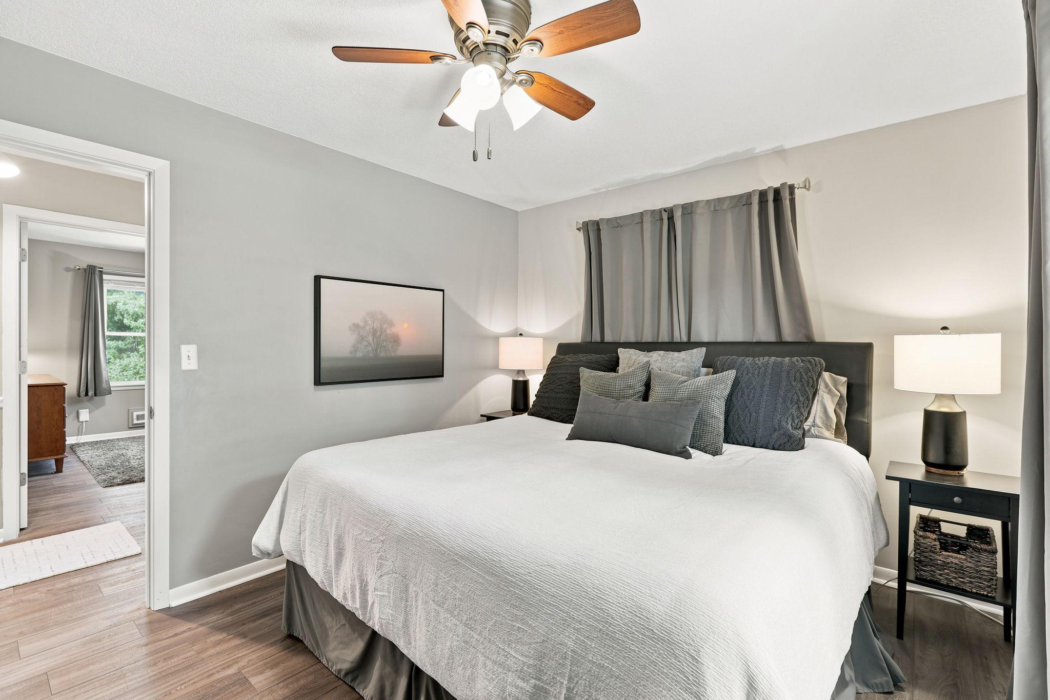 Enjoy 3 beds on the main level!