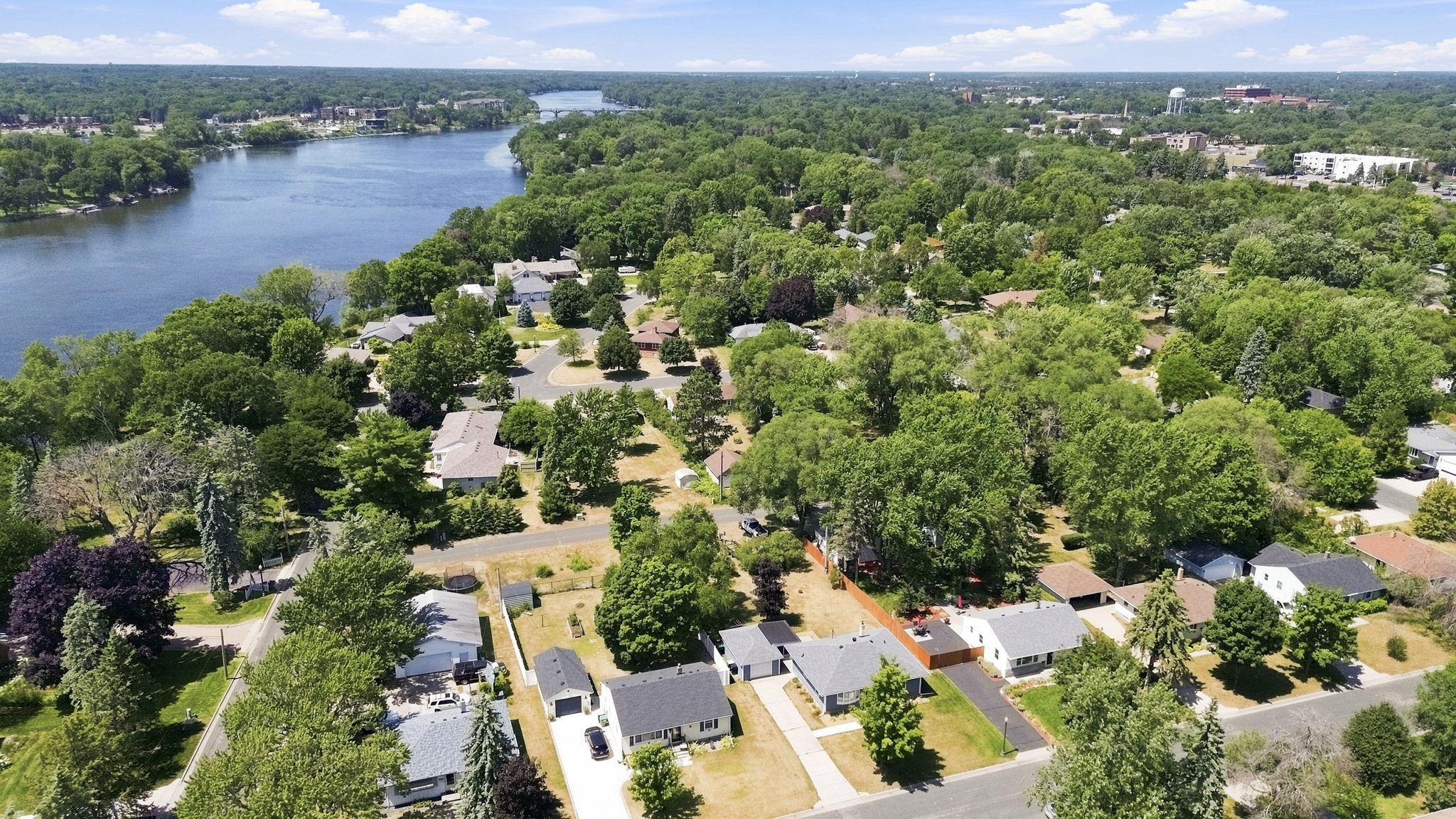 Conveniently located near Mercy Hospital!