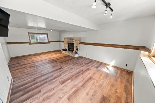 5520 23rd Avenue NW, Rochester, MN 55901