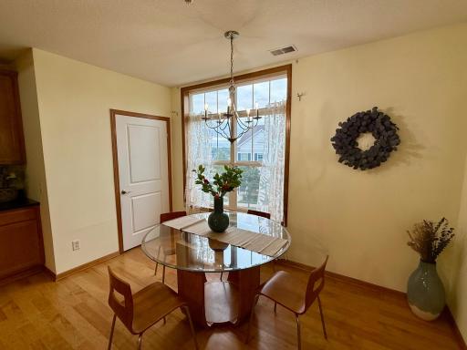 1244 County Road D E, 102, Saint Paul, MN 55109
