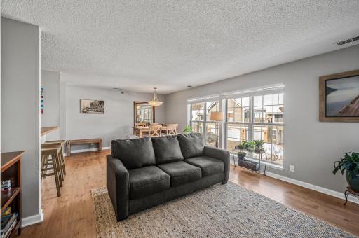 6020 Chasewood Parkway, 203, Hopkins, MN 55343