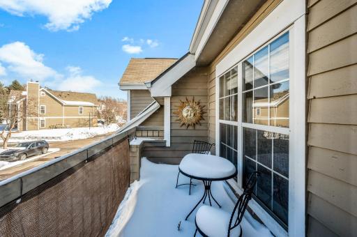 6020 Chasewood Parkway, 203, Hopkins, MN 55343