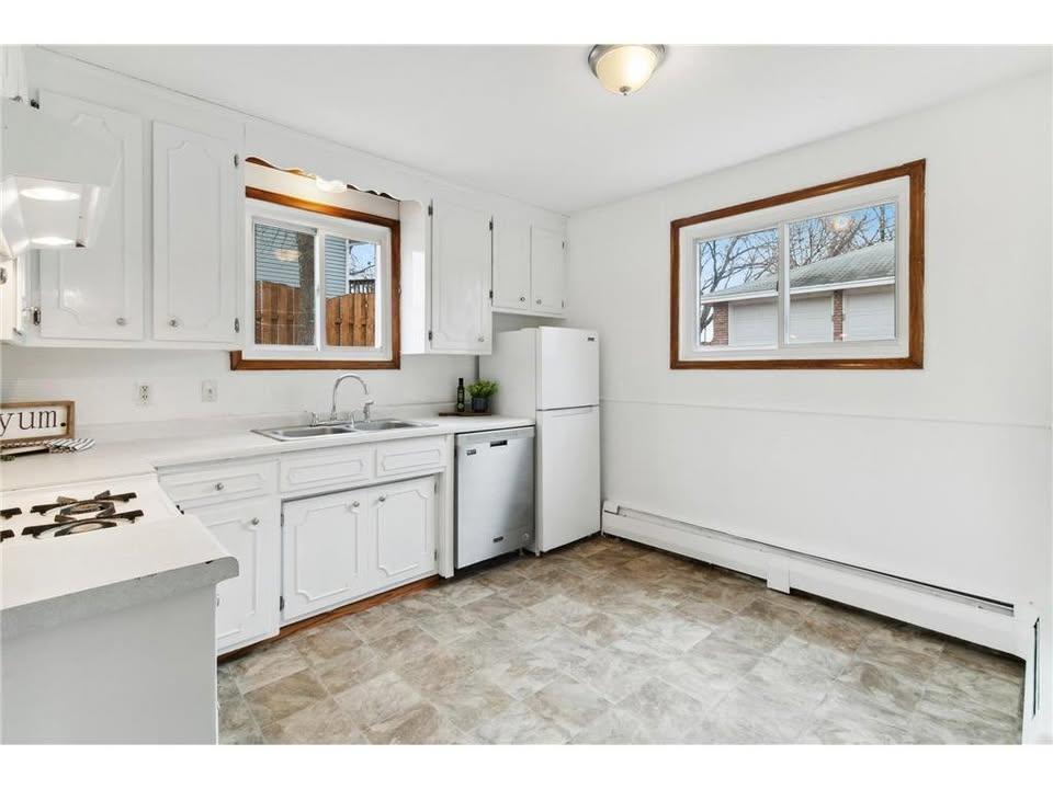 Lower Kitchen