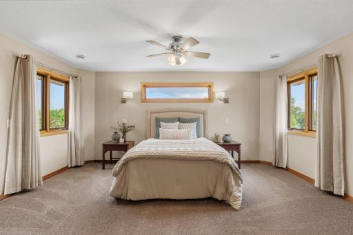 58-web-or-mls-74540 213th St-60.jpg