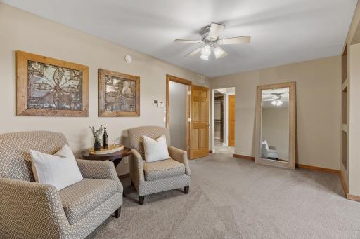 64-web-or-mls-74540 213th St-65.jpg