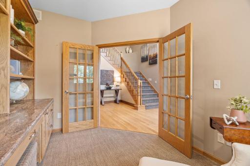 52-web-or-mls-74540 213th St-53.jpg