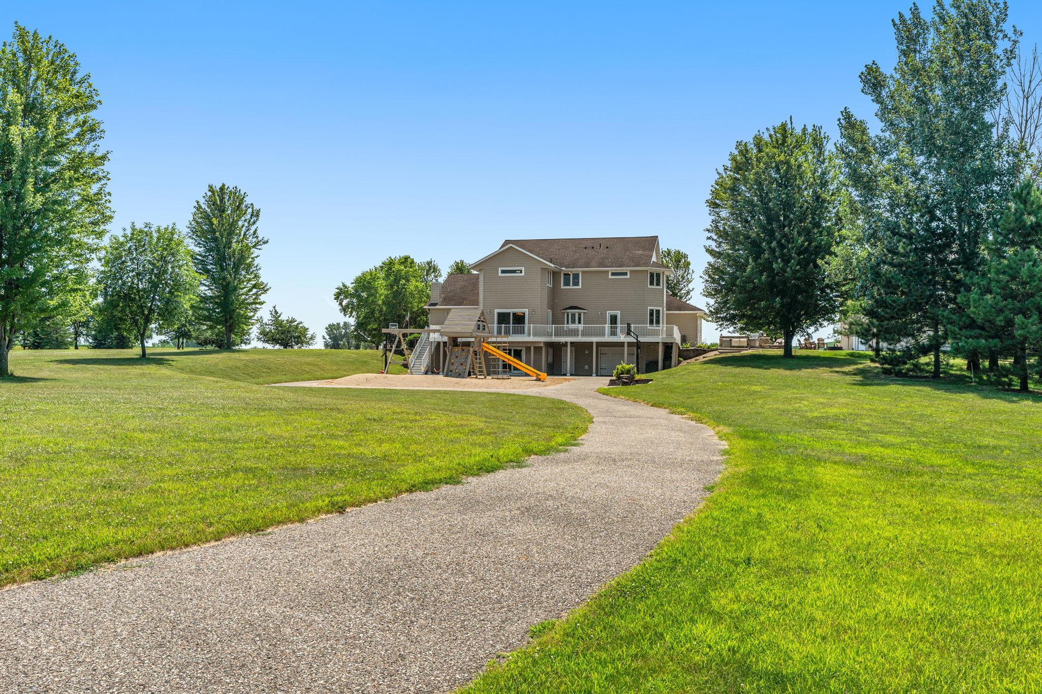17-web-or-mls-74540 213th St-16.jpg