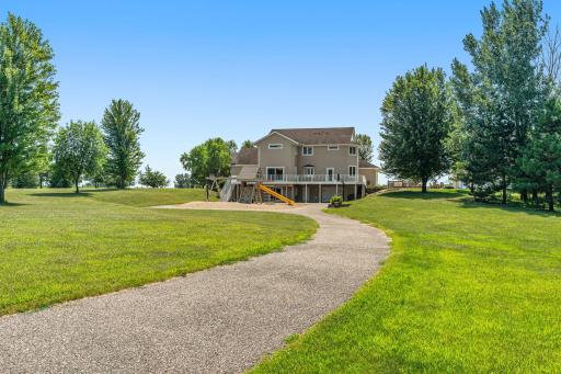 17-web-or-mls-74540 213th St-16.jpg